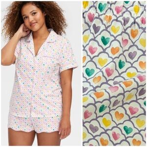 Roller Rabbit Store Exclusive Geo Hearts Shorts Pajama Set